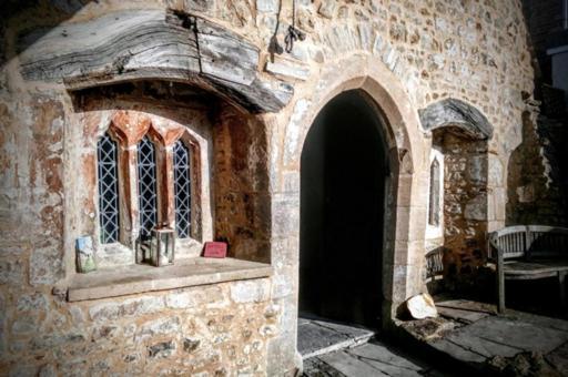 Homestay In The Heart Of Avalon Glastonbury Dış mekan fotoğraf